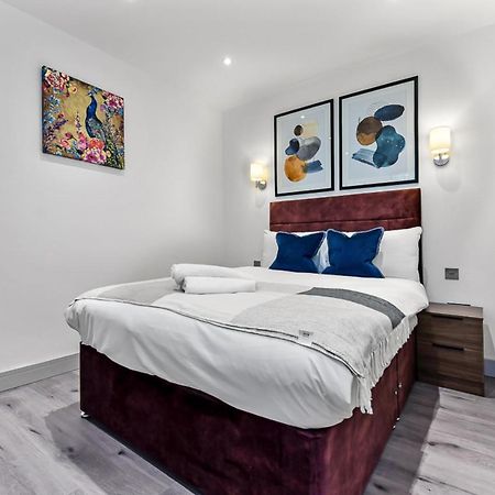 Amazing 2 Bedroom Apartment In Greater 런던 외부 사진