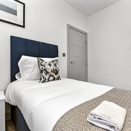 Amazing 2 Bedroom Apartment In Greater 런던 외부 사진