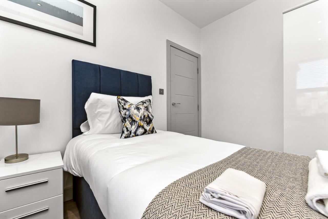 Amazing 2 Bedroom Apartment In Greater 런던 외부 사진