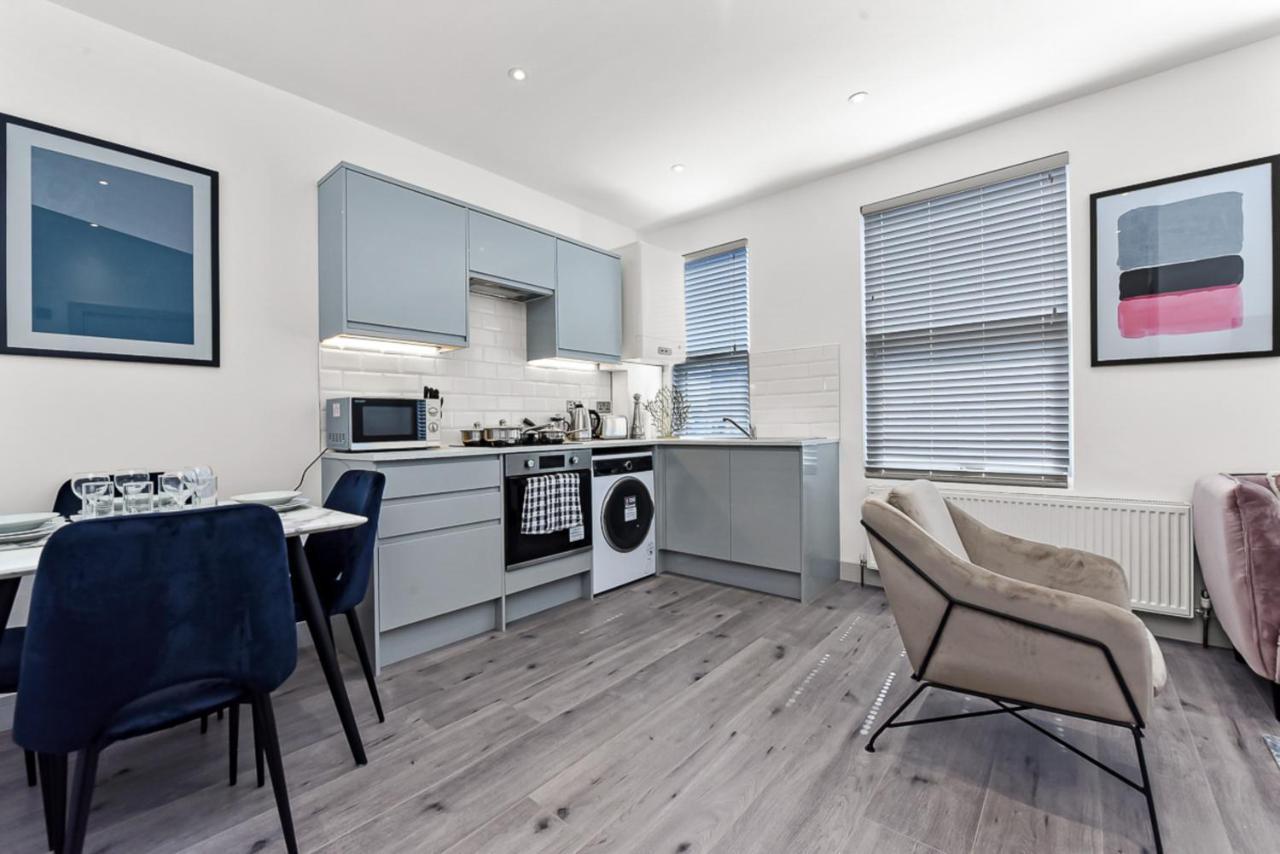 Amazing 2 Bedroom Apartment In Greater 런던 외부 사진