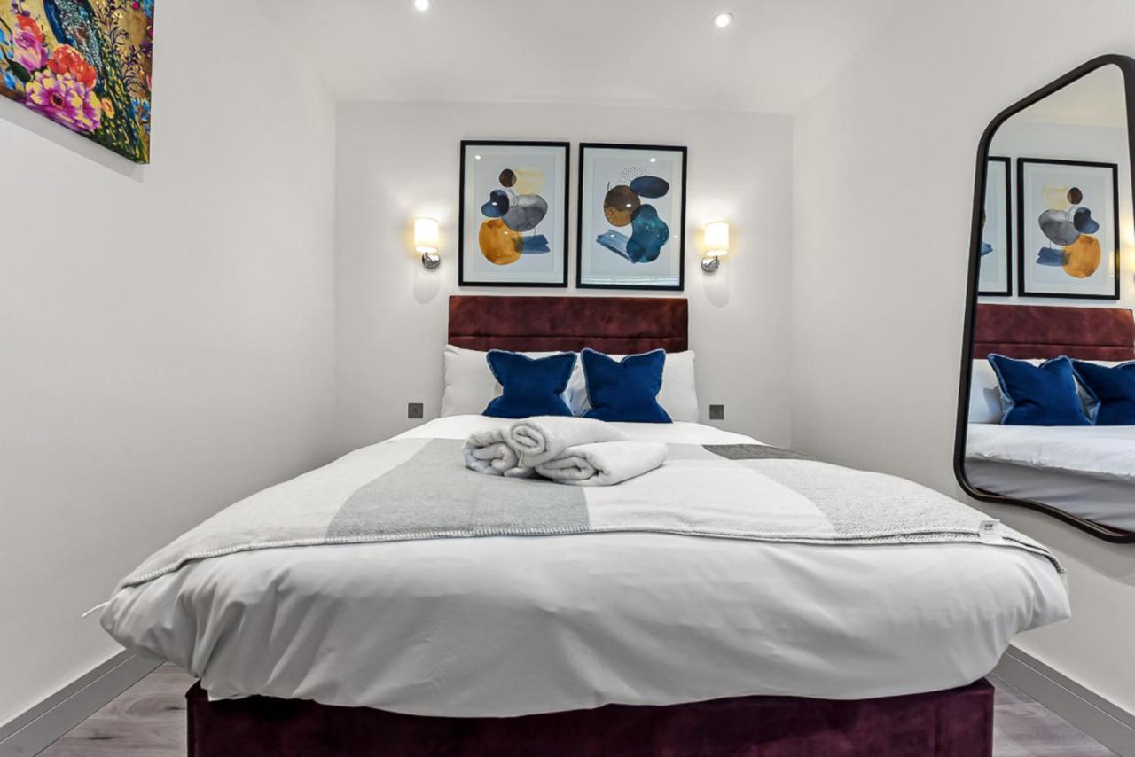 Amazing 2 Bedroom Apartment In Greater 런던 외부 사진